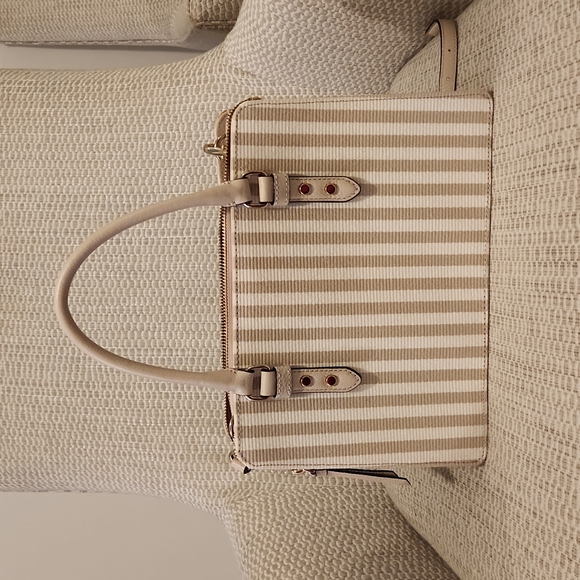 Kate Spade Handbag - Picture 5 of 6